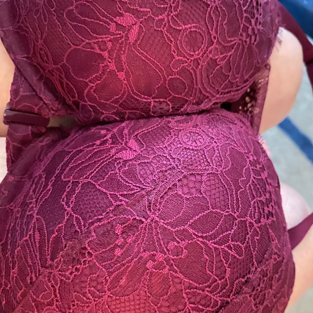 Victoria Secret front closure underwire Bra size 36DD NWT